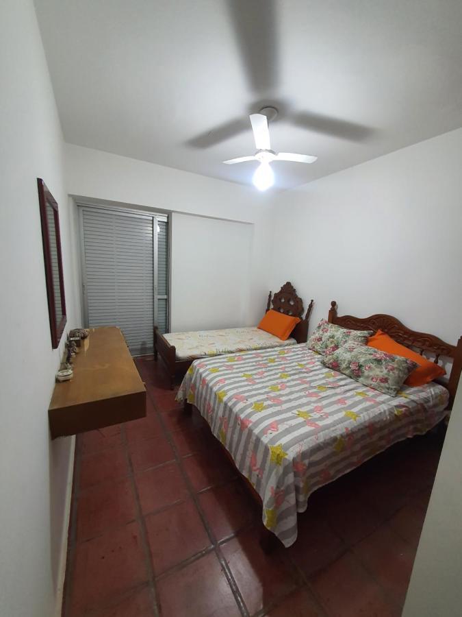 Apartamento Beira Mar Lägenhet Guarujá Exteriör bild